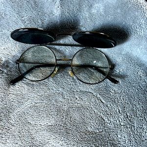 Flip up steampunk black sunglasses